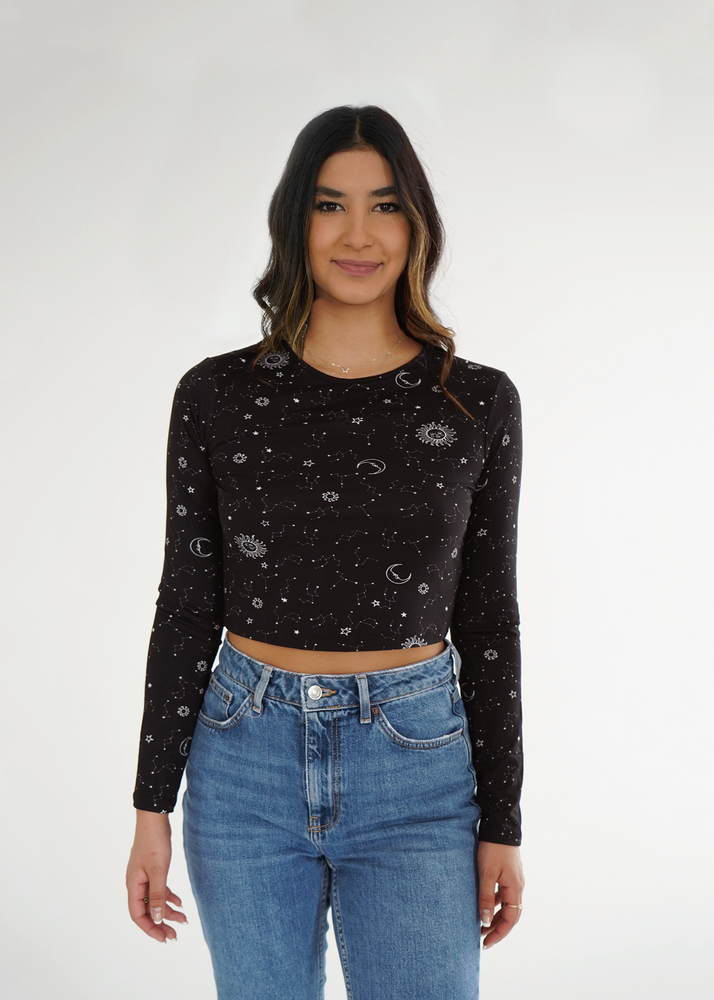 Front view of model wearing Sabrina shirt in Constellations print